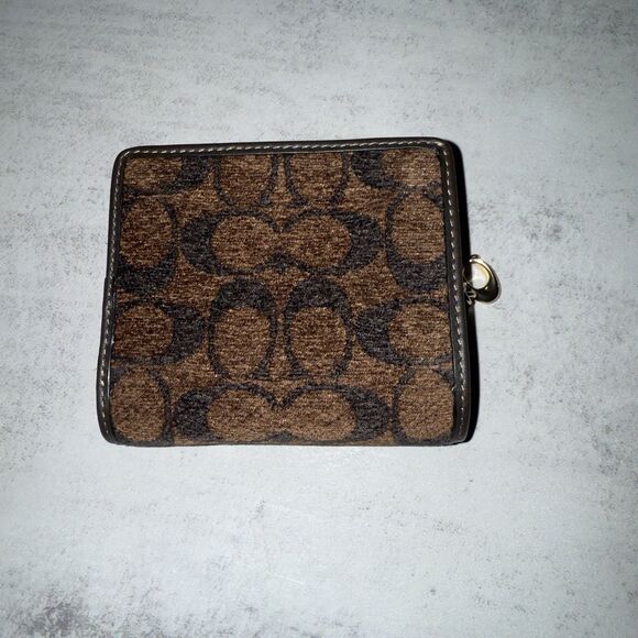 Coach Snap Wallet In Signature Chenille CCQ32  Gold - Picture 4 of 9